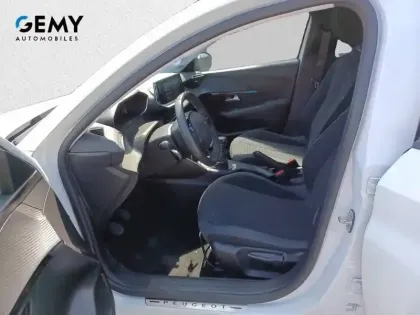 Photo 8 Peugeot 208  PureTech 100 S&S BVM6