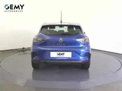 Photo 24 Renault Clio  Blue dCi 100 ch GSR2
