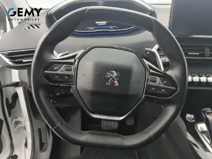 Photo 12 Peugeot 3008  Hybrid 225 e-EAT8
