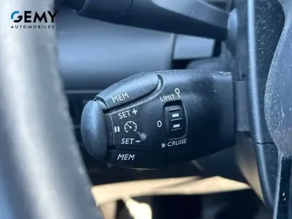 Photo 13 Citroën C3 Aircross  PureTech 110 S&S BVM6