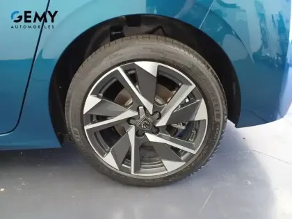 Photo 10 Peugeot 308  PHEV 180 e-EAT8