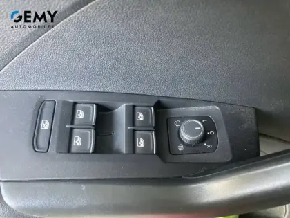 Photo 14 Volkswagen T-cross  1.0 TSI 110 Start/Stop BVM6