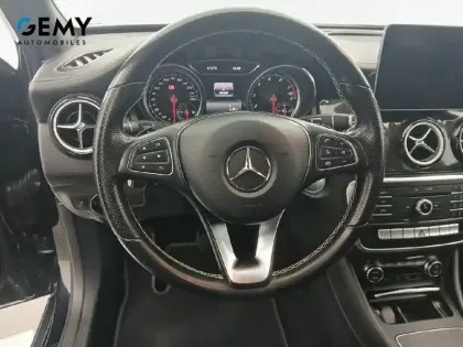 Photo 12 Mercedes GLA  180 7-G DCT