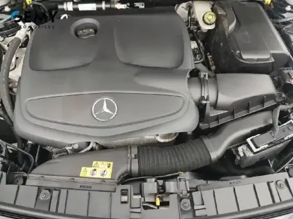 Photo 11 Mercedes GLA  180 7-G DCT