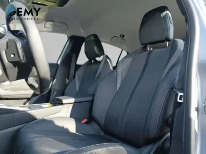 Photo 8 Peugeot 308  PHEV 180 e-EAT8