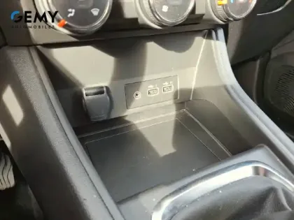 Photo 23 Renault Captur  TCe 90