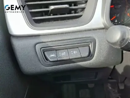 Photo 13 Renault Captur  TCe 90