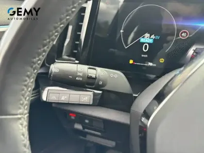 Photo 20 Renault Austral  E-Tech hybrid 200
