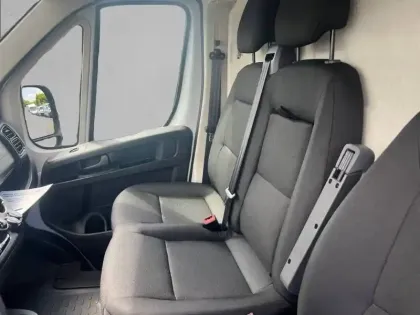 Photo 11 Peugeot Boxer  FGN DIESEL 140 CH L2H2 3.5 T MANUELLE
