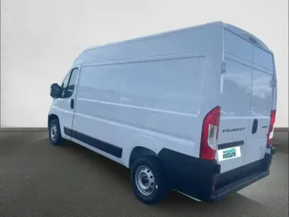Photo 6 Peugeot Boxer  FGN DIESEL 140 CH L2H2 3.5 T MANUELLE