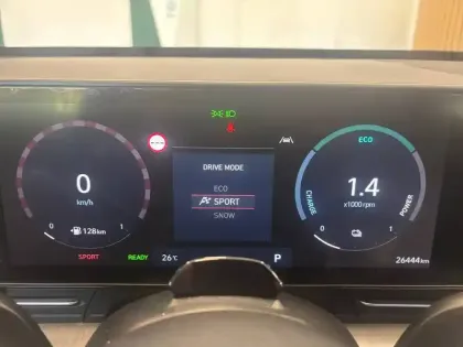 Photo 41 Hyundai Kona  Hybrid 141