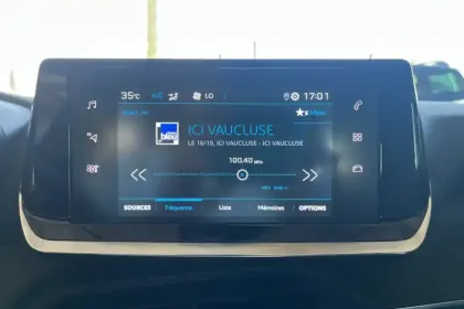Photo 18 Peugeot 2008  PureTech 130 S&S BVM6