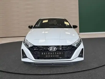 Photo 7 Hyundai I20  1.0 T-GDi 100 DCT-7 Hybrid 48V