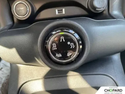 Photo 14 Citroën C4  Cactus PureTech 130 S&S BVM6