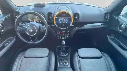 Photo 20 Mini Mini Countryman 125 - 95 ch ALL4 BVA6
