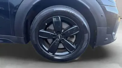 Photo 10 Mini Mini Countryman 125 - 95 ch ALL4 BVA6