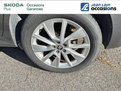 Photo 11 Skoda Kamiq  1.0 TSI Evo 110 ch BVM6