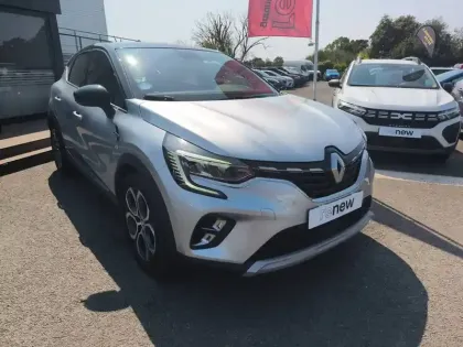 Photo 6 Renault Captur  E-Tech 145 - 21