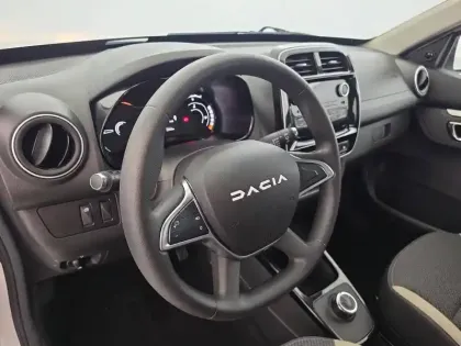 Photo 41 Dacia Spring 