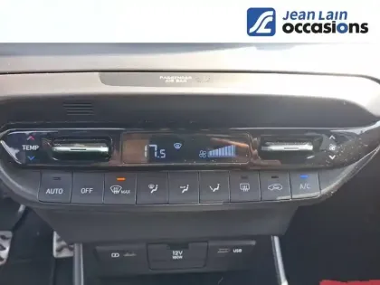 Photo 13 Hyundai Bayon  1.0 T-GDi 100 DCT-7 Hybrid 48V
