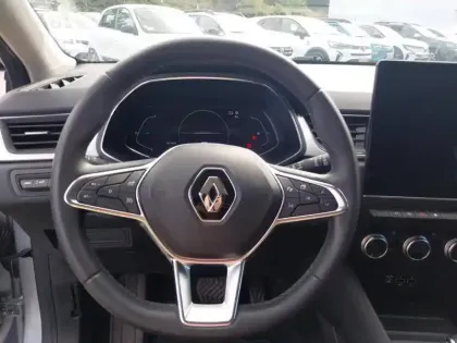 Photo 10 Renault Captur  E-Tech 145 - 21
