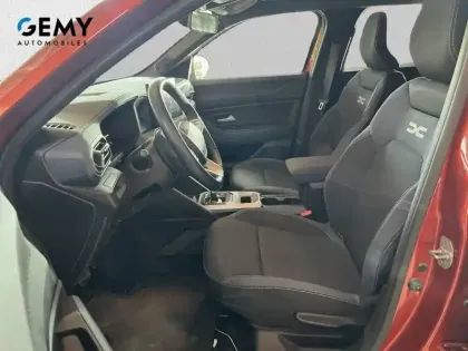 Photo 8 Dacia Duster  Hybrid 140