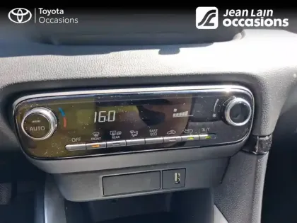 Photo 13 Toyota Yaris  Hybride 116h