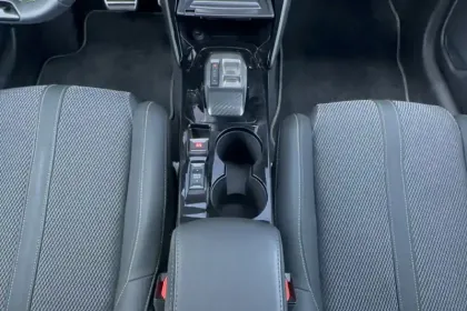 Photo 20 Peugeot 208  Hybrid 110 e-DCS6