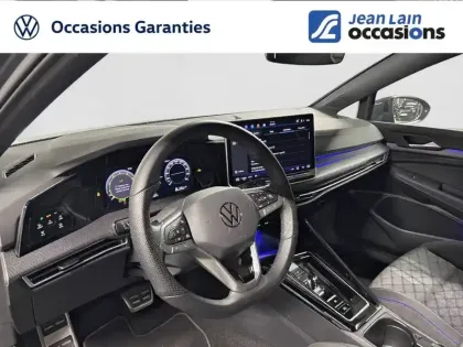 Photo 13 Volkswagen Golf  1.5 eTSI EVO2 116 DSG7