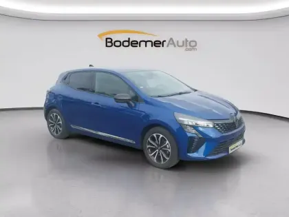 Photo 6 Renault Clio  E-Tech full hybrid 145 ch GSR2