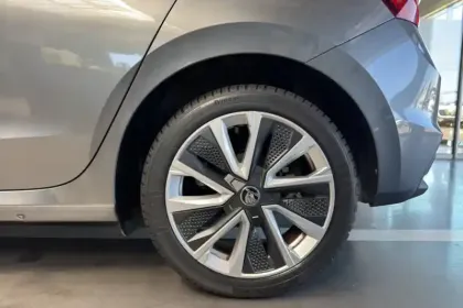 Photo 11 Skoda Fabia  1.0 TSI 95 ch BVM5