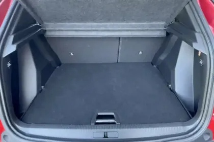 Photo 10 Peugeot 2008  BlueHDi 130 S&S EAT8