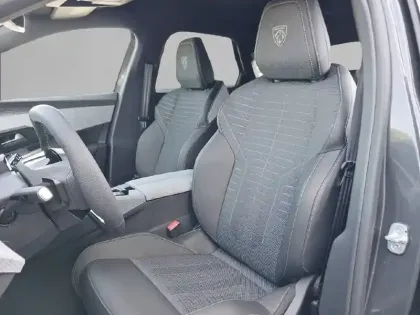 Photo 10 Peugeot 3008  Hybrid 145 e-DCS6