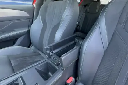 Photo 25 Peugeot 308  PHEV 180 e-EAT8