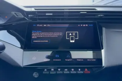 Photo 17 Peugeot 308  PHEV 180 e-EAT8