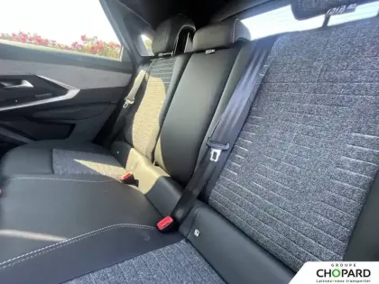 Photo 8 Peugeot 3008  Electrique 210 ch 73 kWh