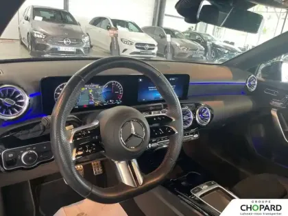 Photo 11 Mercedes Classe A  250 e 8G-DCT