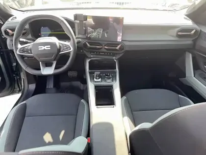 Photo 10 Dacia Bigster  Hybrid-G 150 4x4