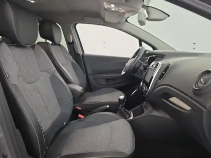 Photo 62 Renault Captur  TCe 120 Energy