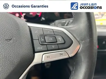 Photo 18 Volkswagen Golf  1.5 eTSI OPF 130 DSG7