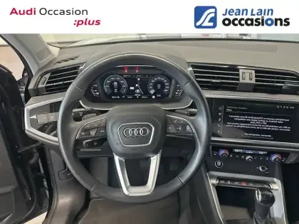 Photo 11 Audi Q3  45 TFSIe 245 ch S tronic 6