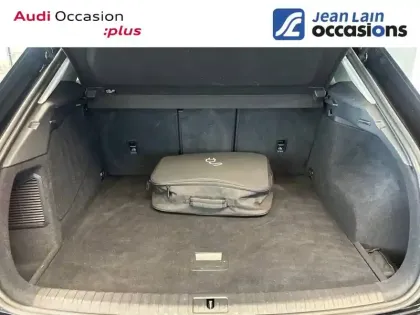 Photo 9 Audi Q3  45 TFSIe 245 ch S tronic 6