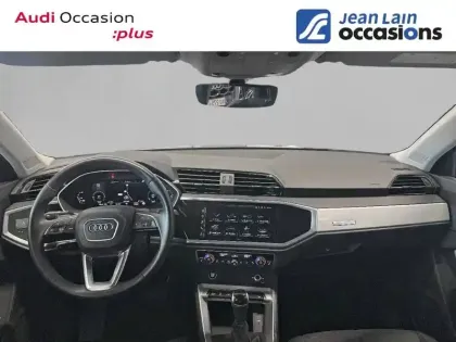 Photo 17 Audi Q3  45 TFSIe 245 ch S tronic 6