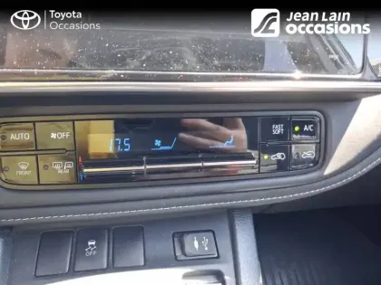 Photo 13 Toyota Auris  Hybride 136h