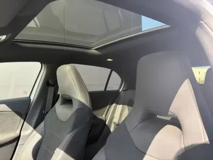 Photo 18 Mercedes Classe A  250 e Hybrid EQ