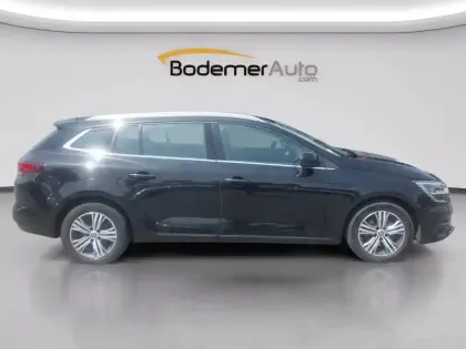 Photo 20 Renault Megane  IV Estate Blue dCi 115 EDC