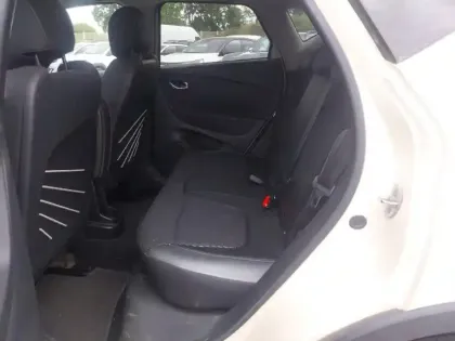 Photo 14 Renault Captur  TCe 90 Energy