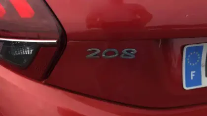 Photo 29 Peugeot 208  PureTech 82ch S&S BVM5