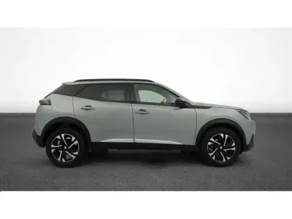 Photo 9 Peugeot 2008  PureTech 130 S&S EAT8