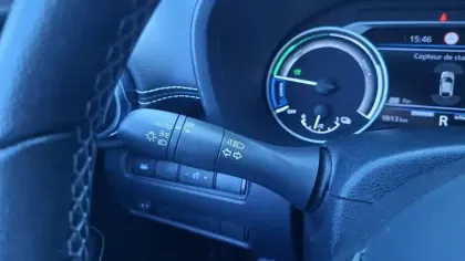 Photo 24 Nissan Juke  HYBRID 143